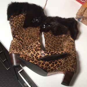 Calfskin and leather w Rabbit Fur 9